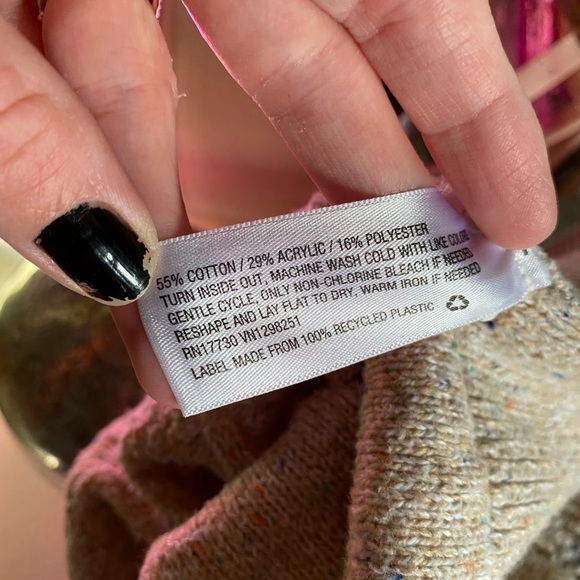 Mossimo Supply Co. Knitted Cable knit Pattern Sweater Small - Picture 4 of 6